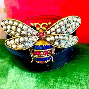 Authentic Gucci Bee queen Margaret belt. Size 70 (XS)